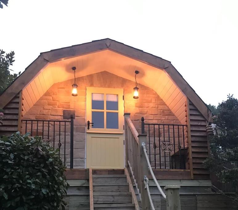 Bumble Bee Cottage พลีมัธ ภายนอก รูปภาพ