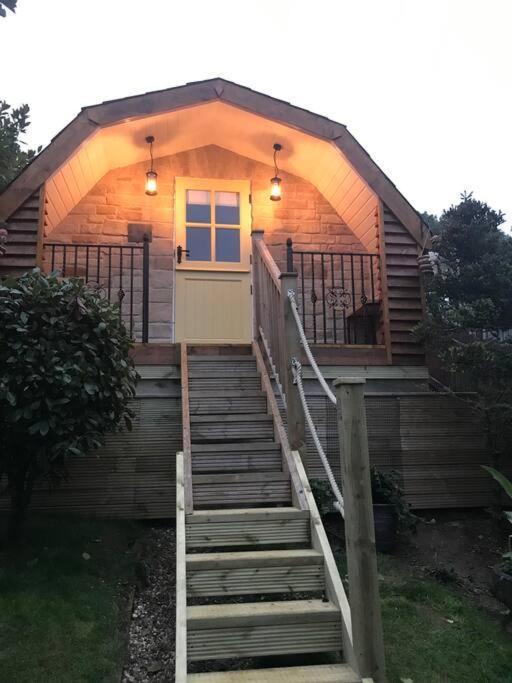 Bumble Bee Cottage พลีมัธ ภายนอก รูปภาพ