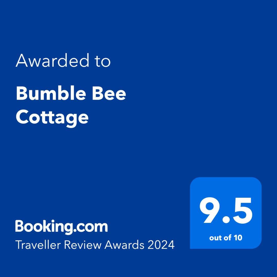Bumble Bee Cottage พลีมัธ ภายนอก รูปภาพ