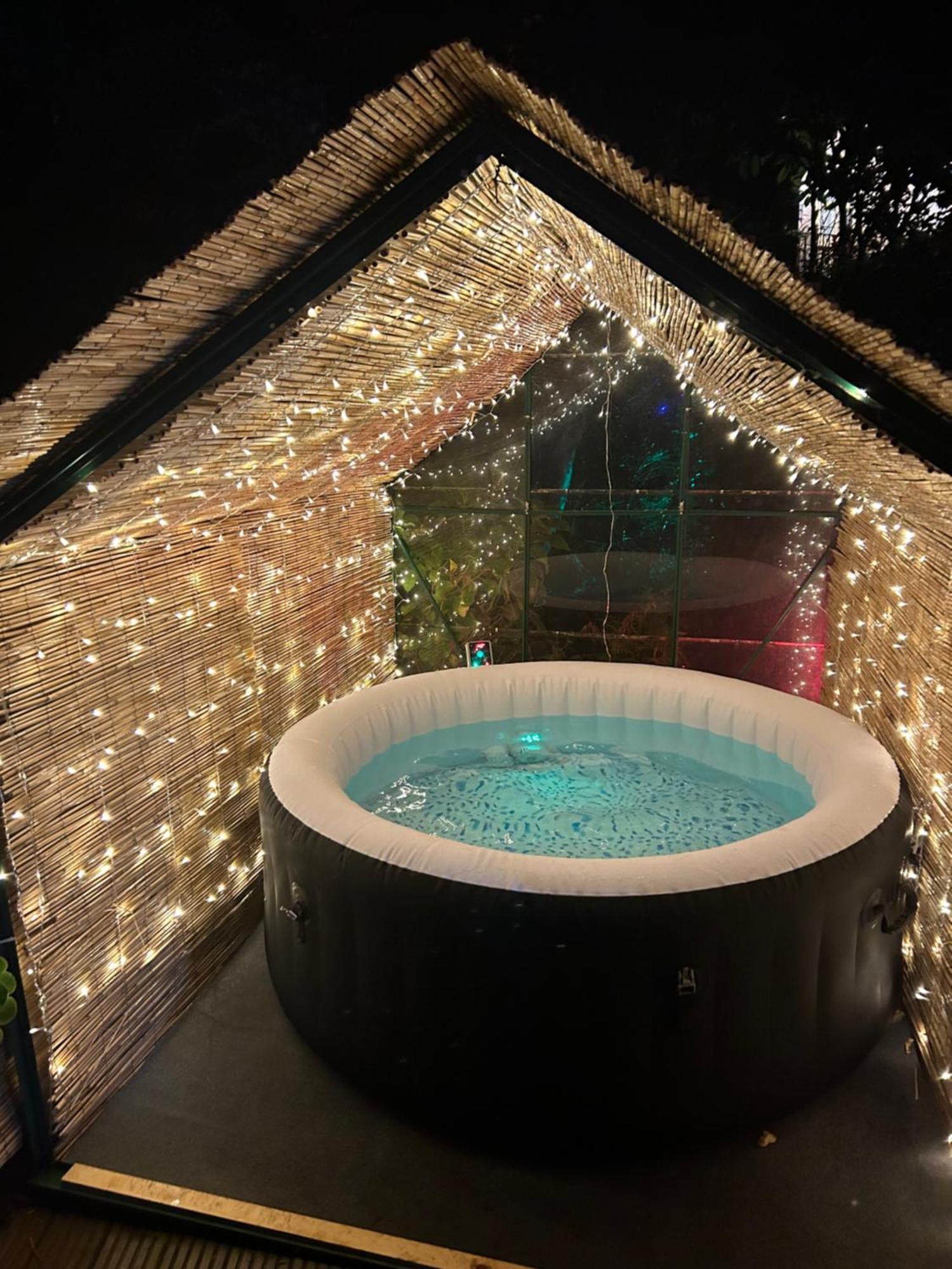 Bumble Bee Cottage พลีมัธ ภายนอก รูปภาพ